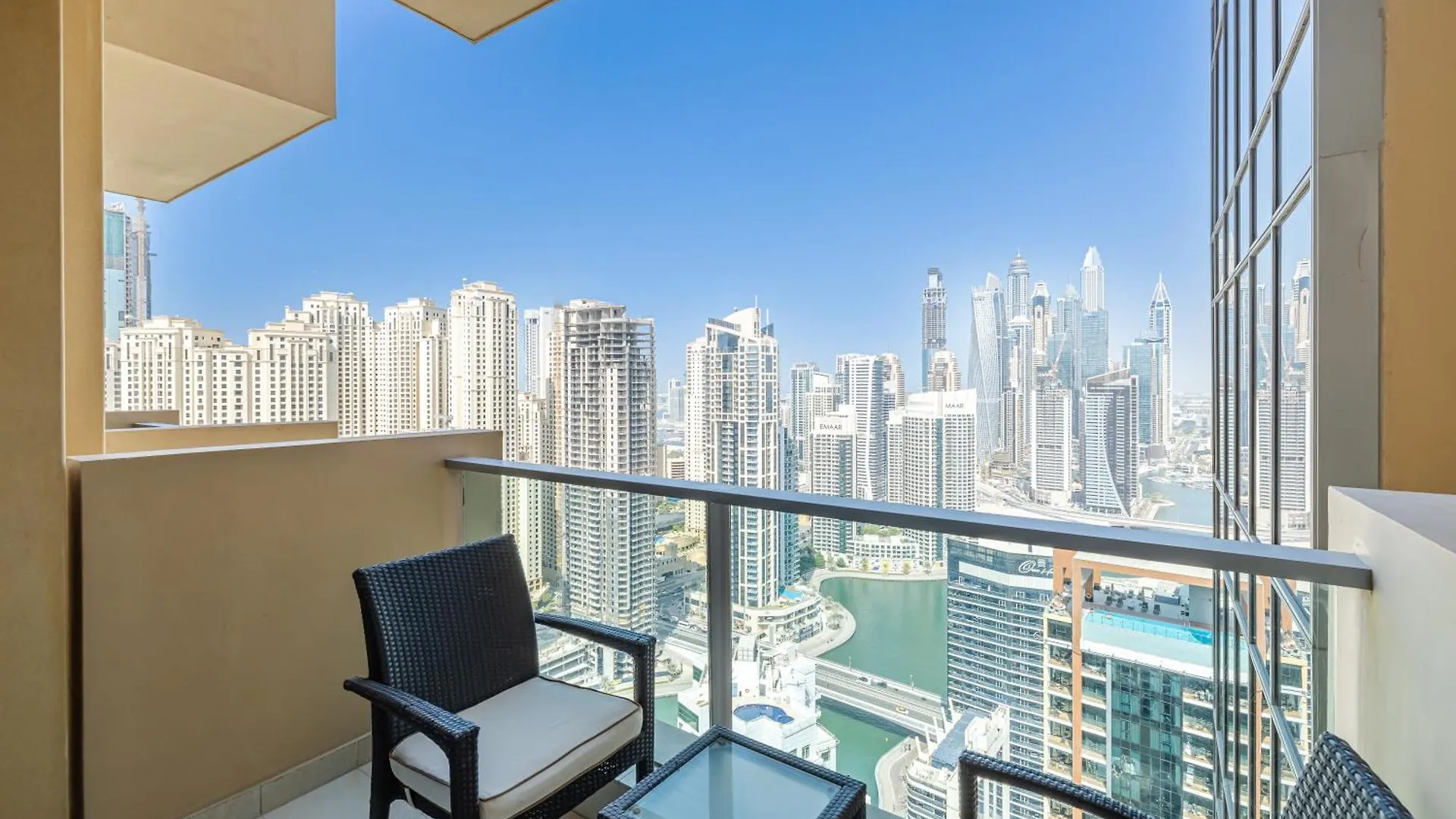 Apartment Studio Marina View With Direct Access To Marina Mall Dubai