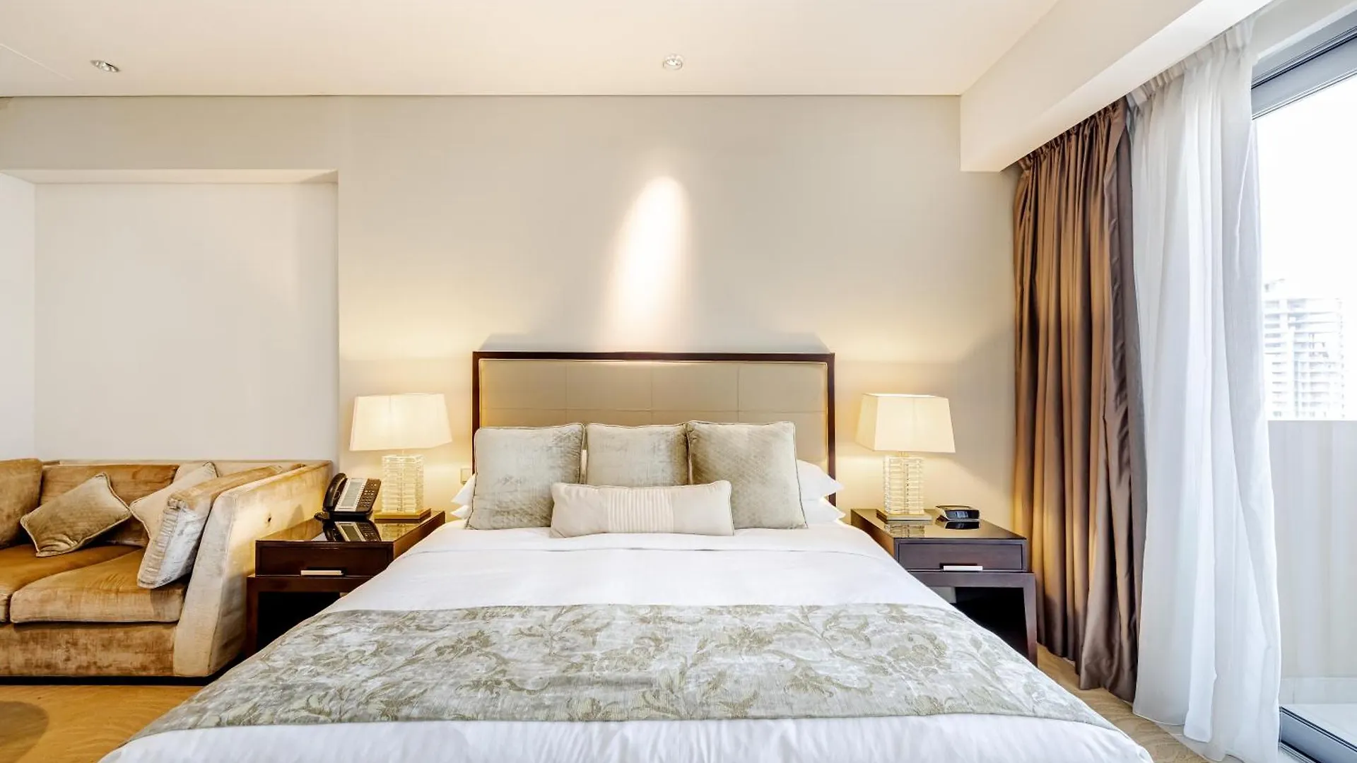 Studio Marina View With Direct Access To Marina Mall Dubai United Arab Emirates